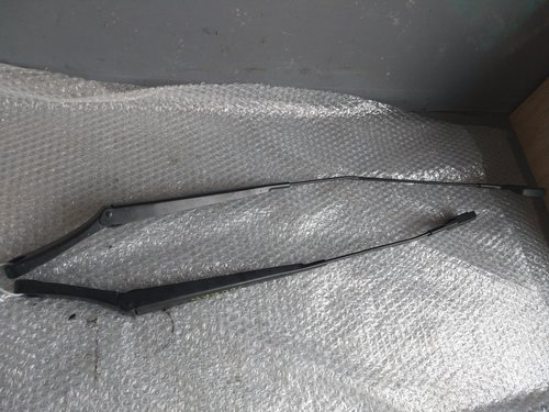 Set brate stergator parbriz vw touran t1 t2 2k1955410a