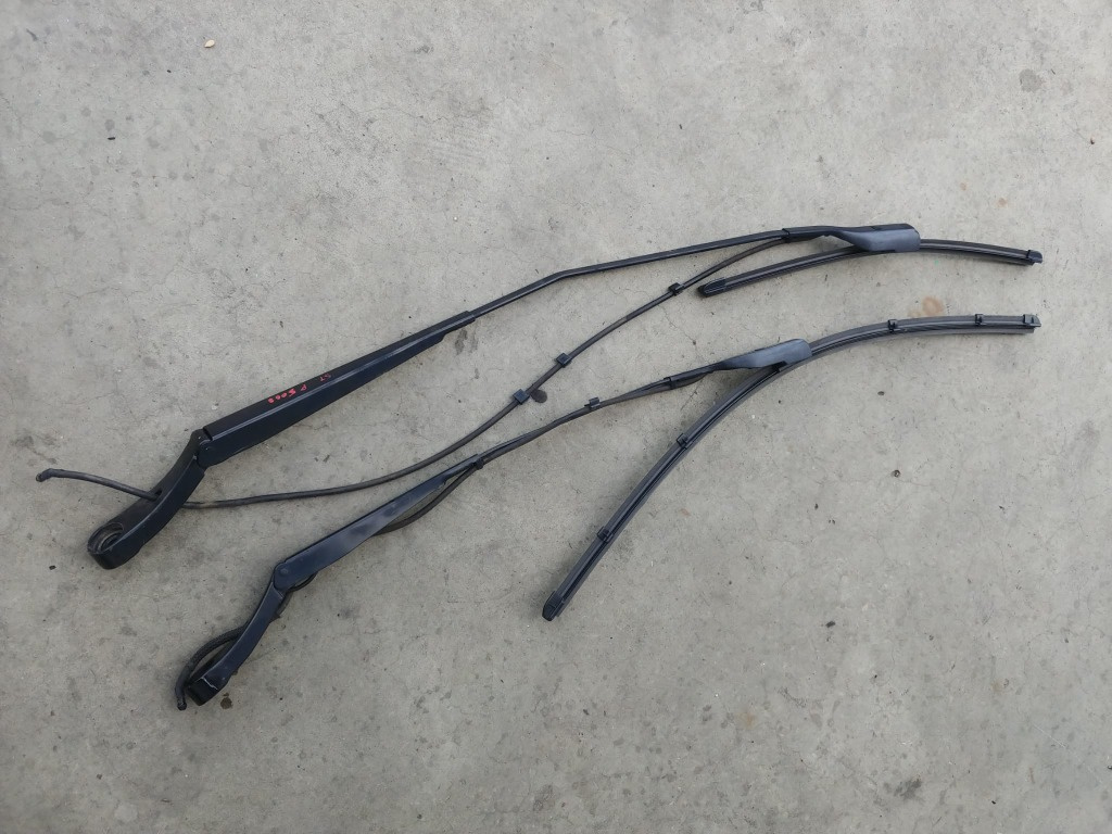 Set brate stergator peugeot 5008 2 9610664980