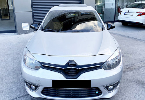 Set Carcase Capace Oglinzi Renault Fluence 2009-2016 Batman Negru Gloss Black 030622-21