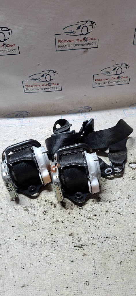 Set Centuri fata cu capsa Audi A3 8V - Motorina 2017, -