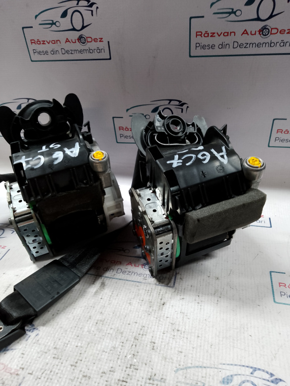 Set Centuri fata cu capsa Audi A6 C7 2012, 4G8857705B