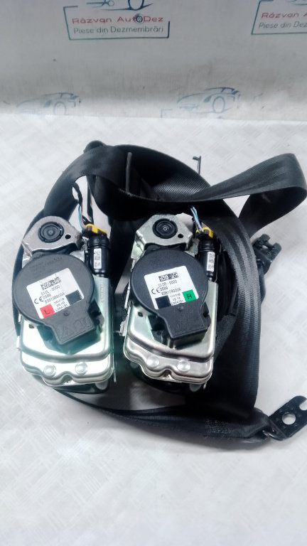 Set Centuri fata cu capsa Volkswagen Passat B7 Break 2.0 Motorina 2016, CU Motoras / 636199000A / 63...