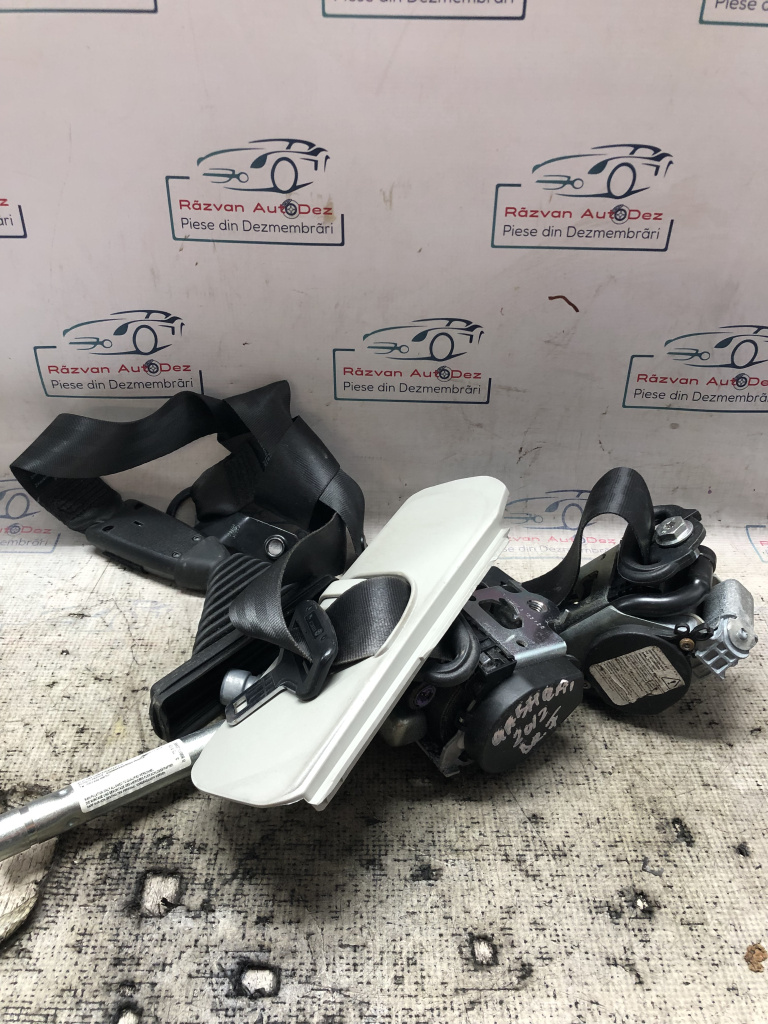 Set centuri fata cu pretensioner și capsa Nissan Qashqai 1.6 Motorina 2012