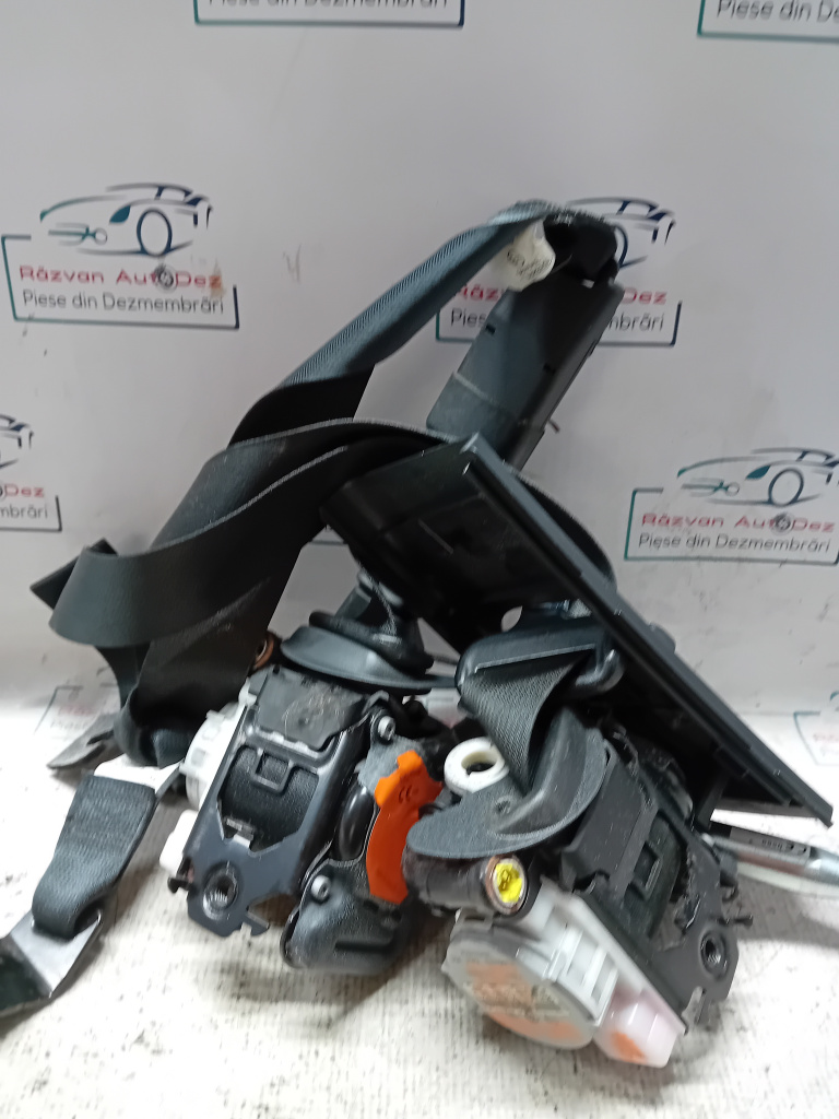 Set centuri fata cu pretensioner și capsa Nissan Qashqai 1.6 Motorina 2016, 5036GAN1RE