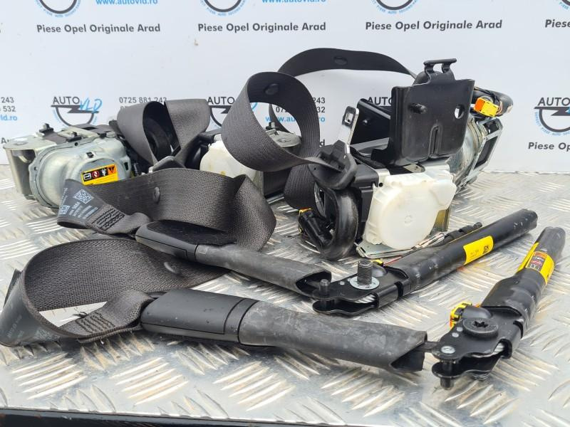 Set centuri siguranta fata spate Opel Astra K 2015-2019