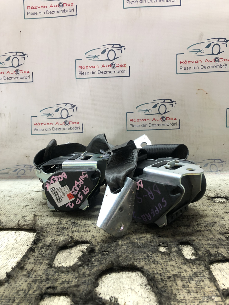 Set Centuri spate cu capsa Skoda Superb 2 Break 2014, 617719700