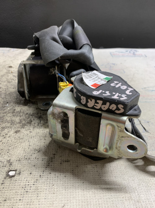 Set Centuri spate cu capsa Skoda Superb 2 - Motorina 2012, -