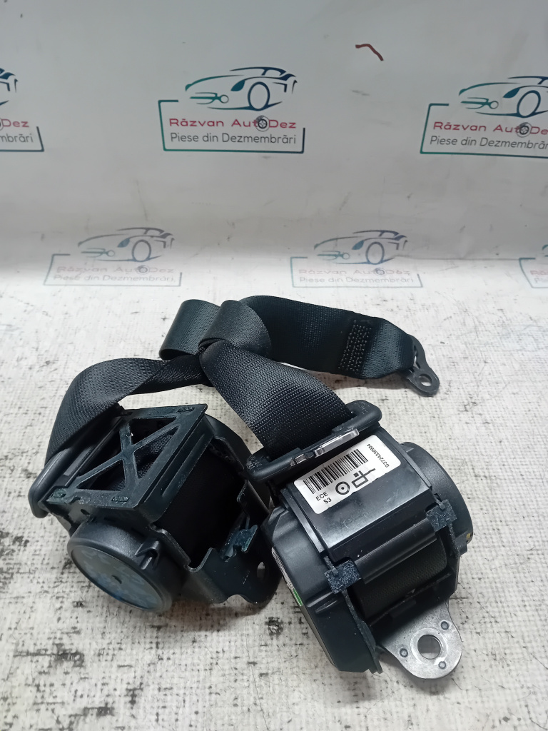 Set centuri spate stânga-dreapta BMW Seria 4 F36 2016, 619185100E