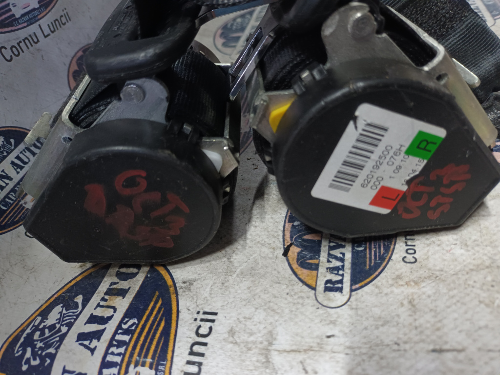 Set centuri spate stânga-dreapta Skoda Octavia 3 2011, 620192500