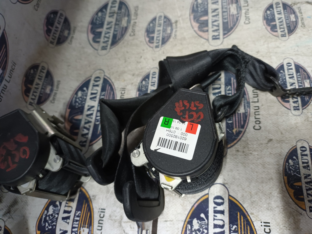 Set centuri spate stânga-dreapta Skoda Octavia 3 2015, 620192500