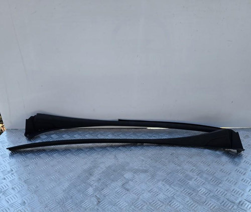 Set cheder exterior stanga dreapta parbriz Opel Vivaro B 2014-2019 93867906