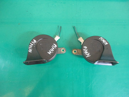 SET CLAXON MITSUBISHI PAJERO PININ FAB. 1999 – 2007 ⭐⭐⭐⭐⭐