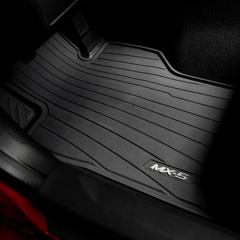 Set Covorase Auto Cauciuc Fata Oe Mazda MX-5 4 2015→ NG9EV0350