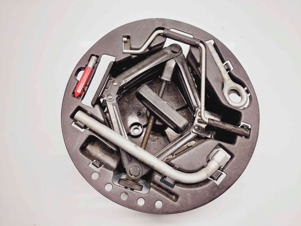 Set cric si cheie Alfa Romeo 147 (937) [Fabr 2001-2010] 60622205