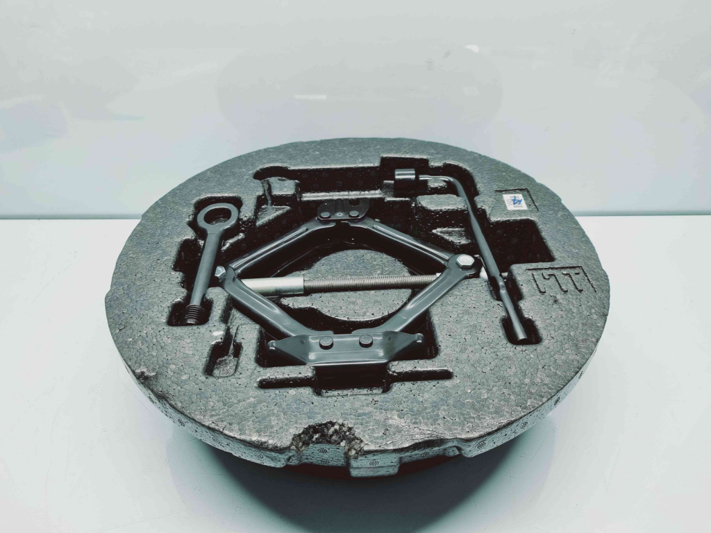 Set cric si cheie Hyundai i40 Wagon [Fabr 2012-2019] 09149-3Z650