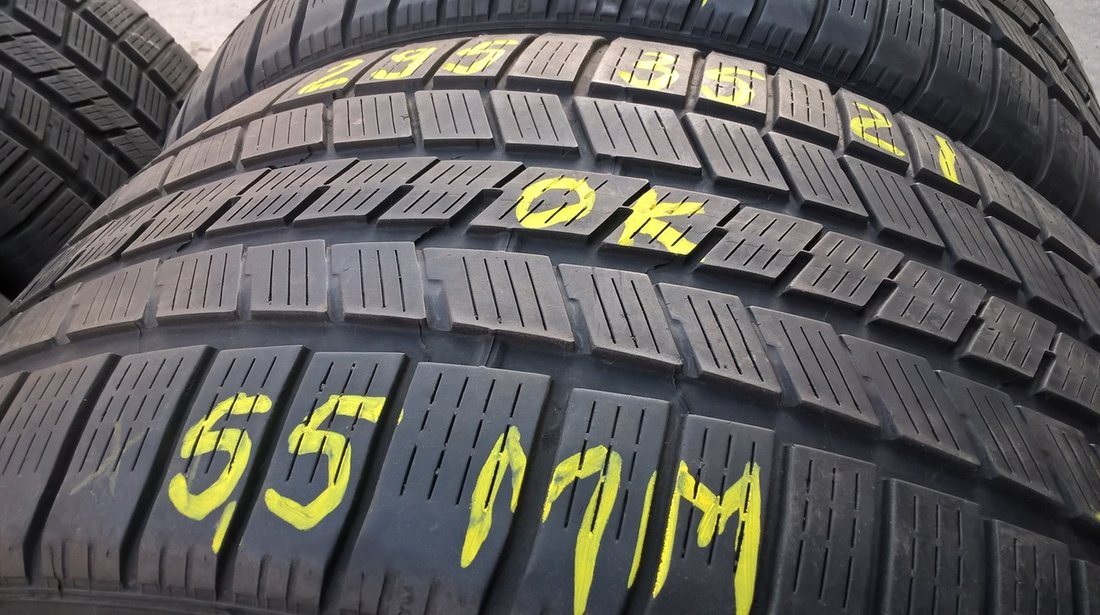 Set de 4 anvelope de iarna 295 35 21 pirelli scorpion yce & snow