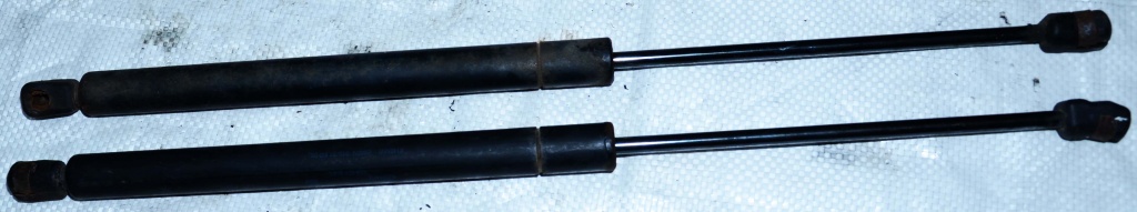 SET DOUA TELESCOAPE POORTBAGAJ HAYON AUDI A6 COMBI BREK CARAVAN 1998 ~ 2004