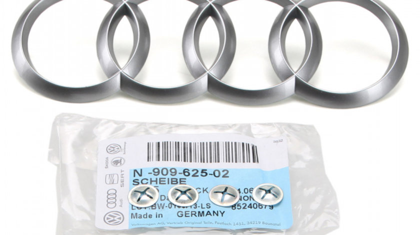 Set Emblema Capac Motor + 4 Buc Clips Emblema Oe Audi A3 8V 2012→ 4H0103940A + 4 X N90962502