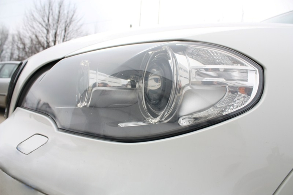 Set Faruri Bi-Xenon Angel Eyes Compatibil Cu Bmw X5 E70 2010-2013 LCI HLBME70F