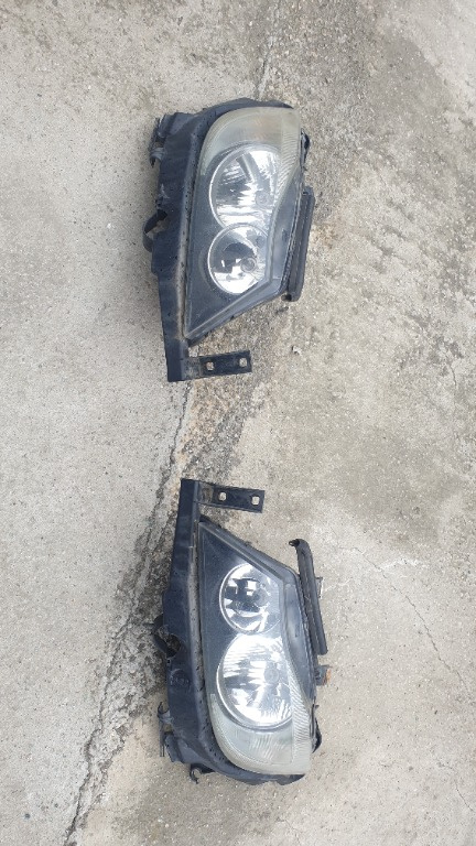 Set faruri BMW E90 2007 Combi 2.0