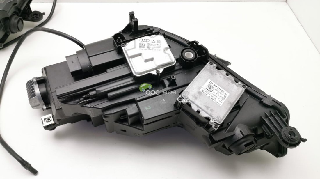 Set Faruri Originale MATRIX Complete Audi A4 B9 (8W) - Cod: 8W0941035 / 8W0941036