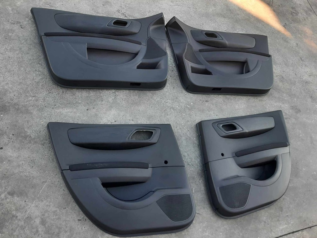 Set fete tapiterie usi citroen c4 1 2006 96468008xt
