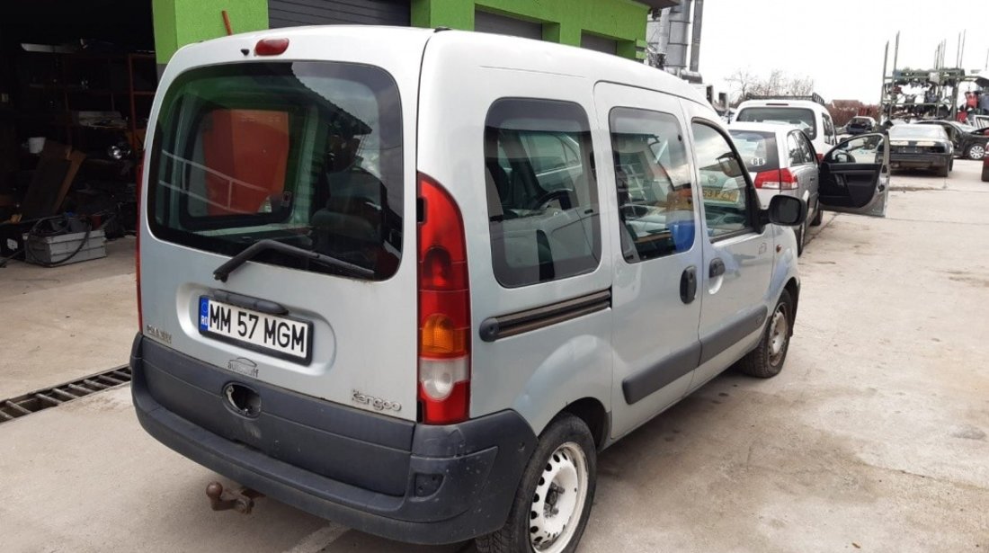 Set fete usi Renault Kangoo 2003 VOLUME,BREAK DIESEL