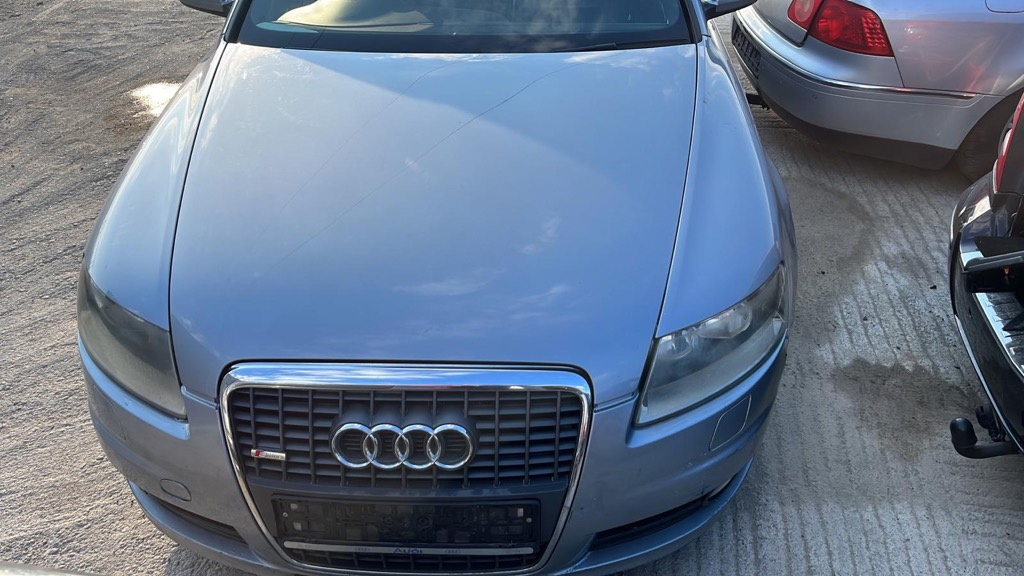Set injectoare audi 2.0 d cod motor Bre In stare foarte buna
