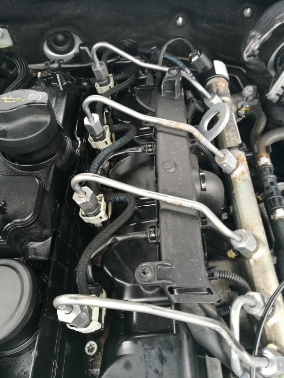 Set Injectoare Mercedes 2.2CDI Cod A6460700987
