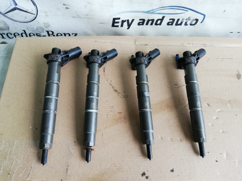 SET Injectoare Mercedes E class w213 a6540700187