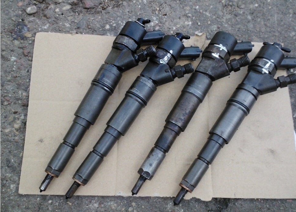 Set injectoare Mercedes E220 C220 w211 w203 2.2 cdi