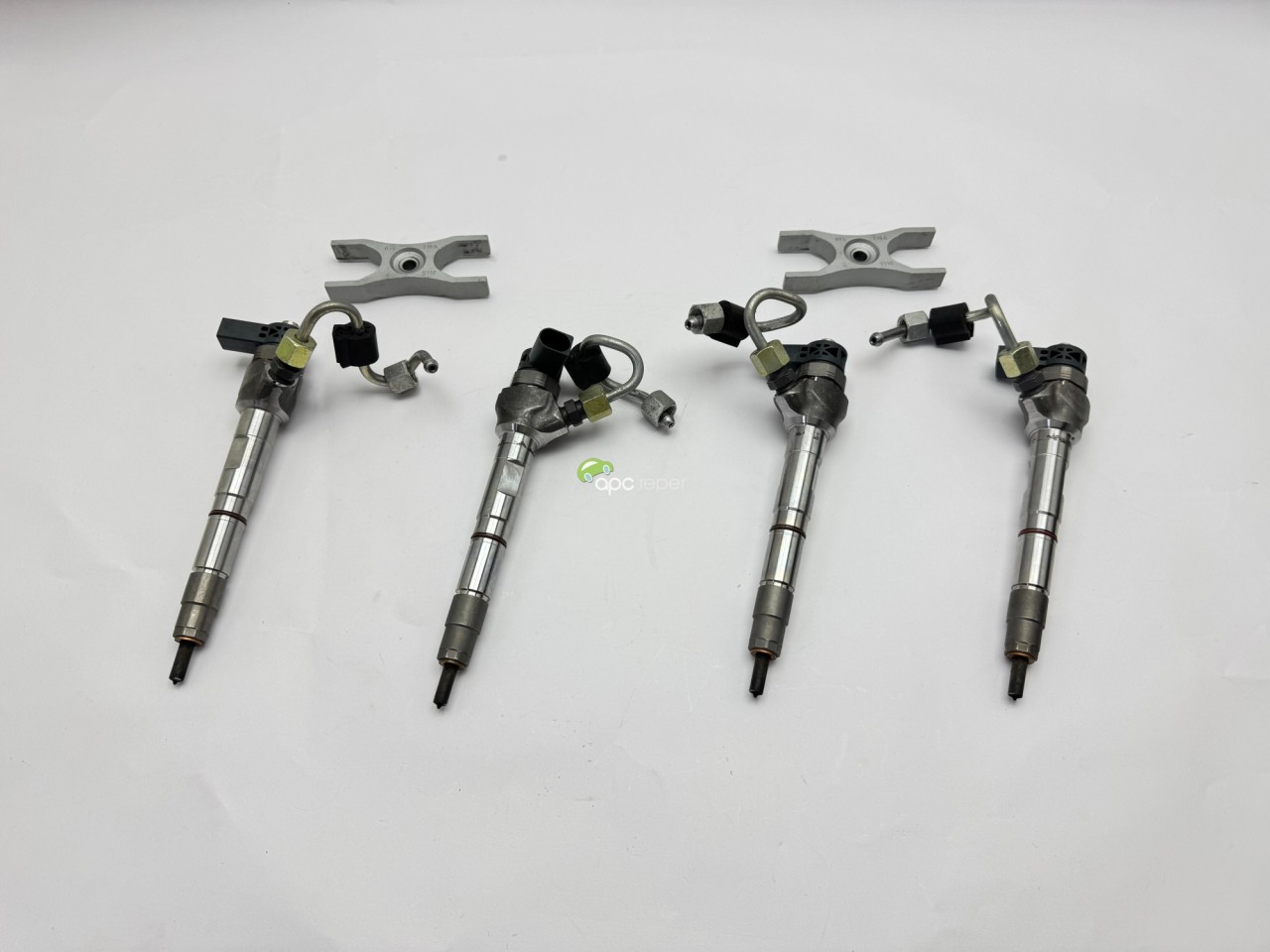 Set injectoare Originale Audi A4 B9 8W / A5 F5 / Q5 FY - 2.0 TDI ''DETA"