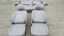 SET INTERIOR / SCAUNE FATA + BANCHETA SUBARU FORES...