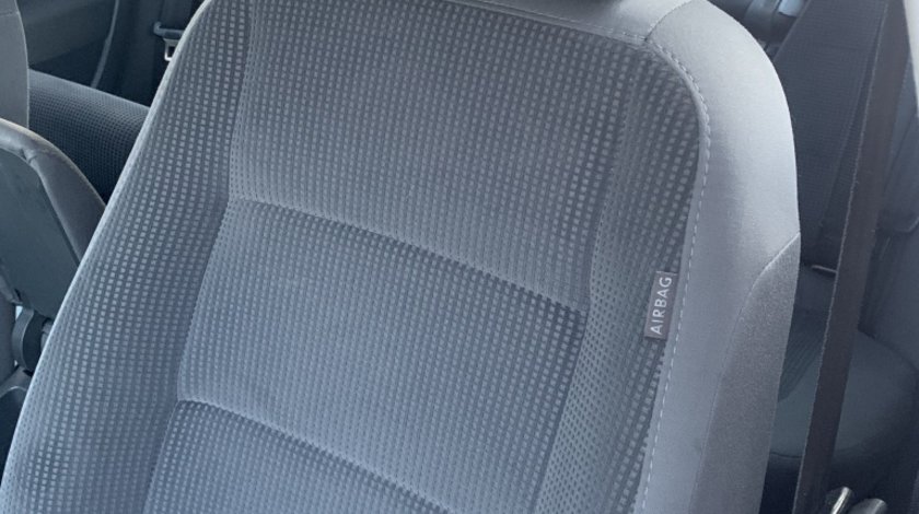 Set Interior Textil Fara Incalzire Scaune si Banchete VW Golf 5 Break / Combi 2003 - 2009