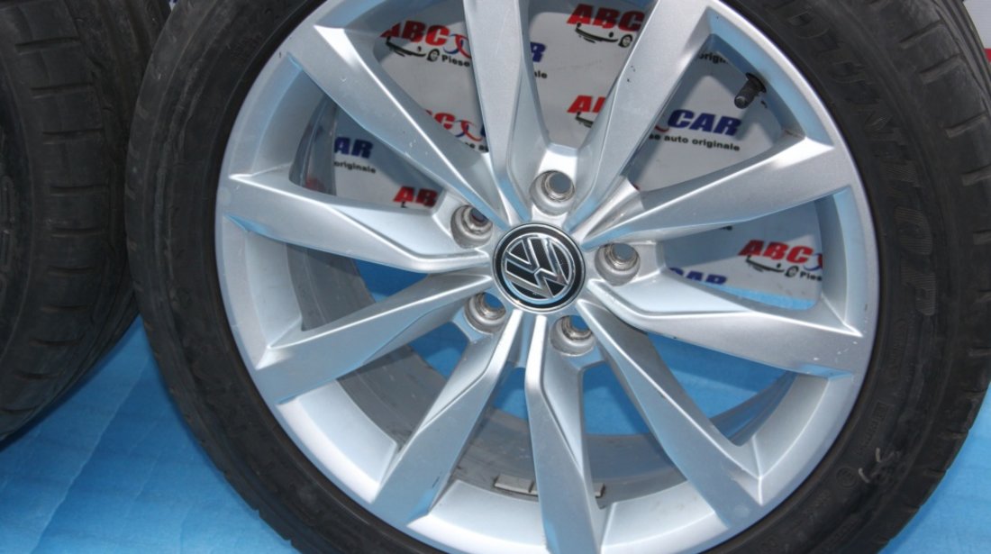 Set jante aliaj cu anvelope Dunlop 225 / 45 / R17 5X112 ET 49 7.0JX17H2 cod: 5G0601025R VW Golf 7 model 2014