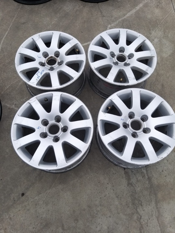 Set jante aliaj r15 vw passat b5.5 3b0601025