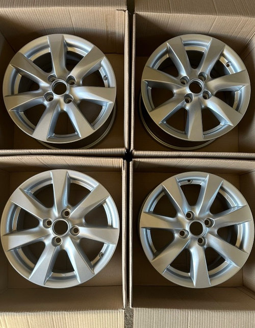 Set jante R15 Nissan NOU AB0040 N095-555 Nissan OE - 4x100 5.5J