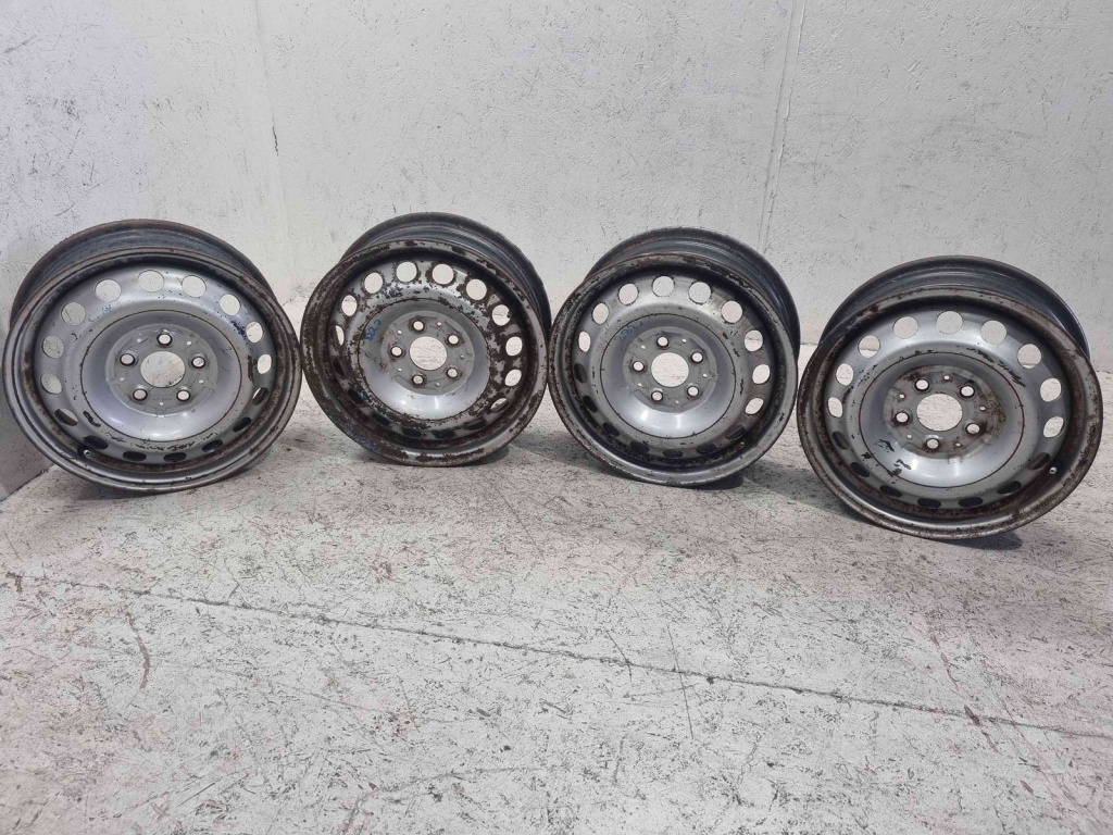 Set jante tabla Mercedes Vito Autobus (W639) [Fabr 2003-2014] 5X112 / R16 / ET54 / 6J