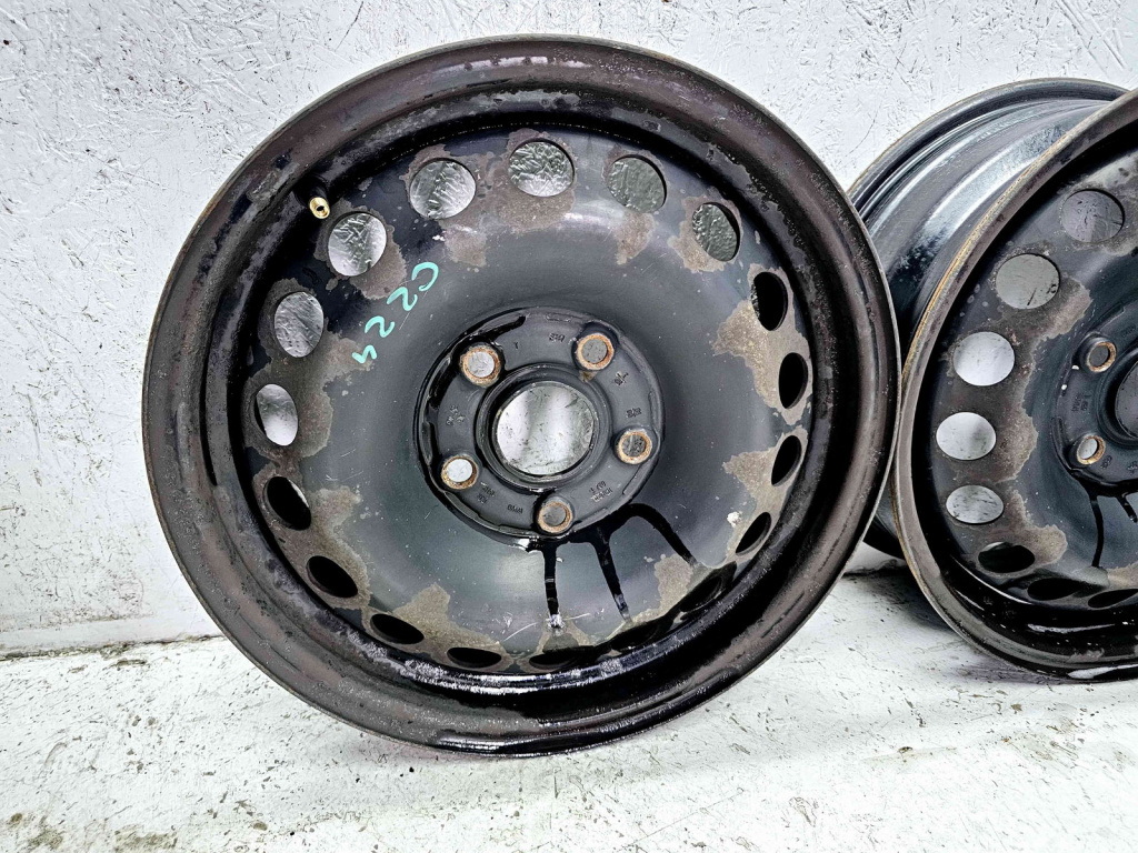 Set jante tabla Volkswagen Golf 6 (5K1) [Fabr 2009-2013] 5X112 R15 6J ET47