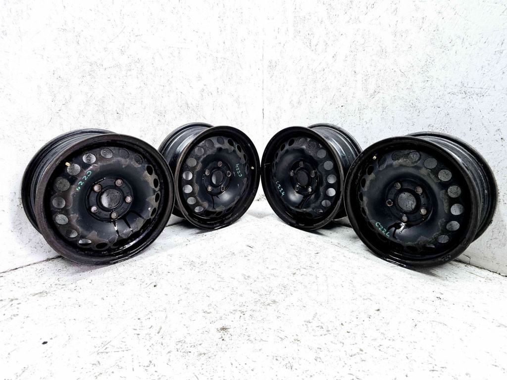 Set jante tabla Volkswagen Golf 6 (5K1) [Fabr 2009-2013] 5X112 R15 6J ET47