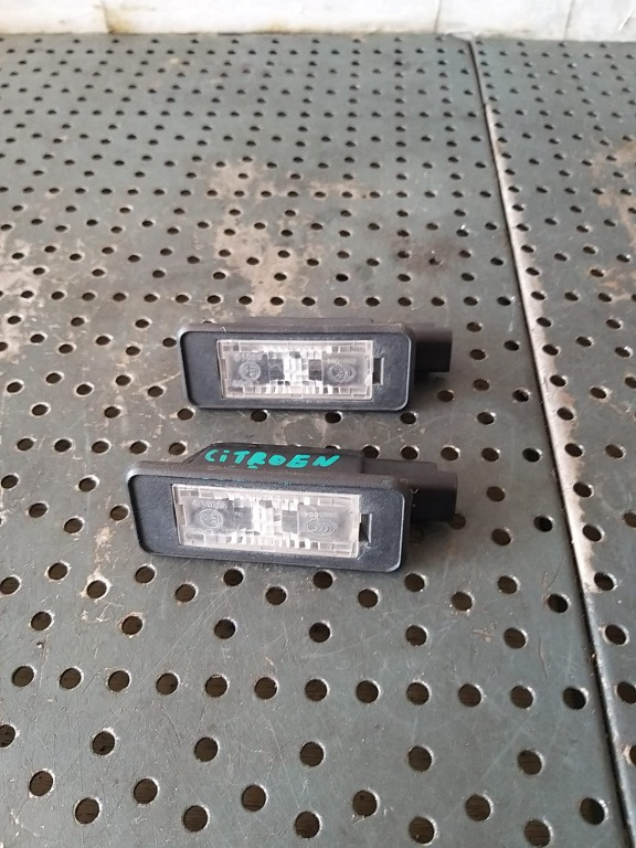 Set lampi numar citroen c5 aircross 9682403680