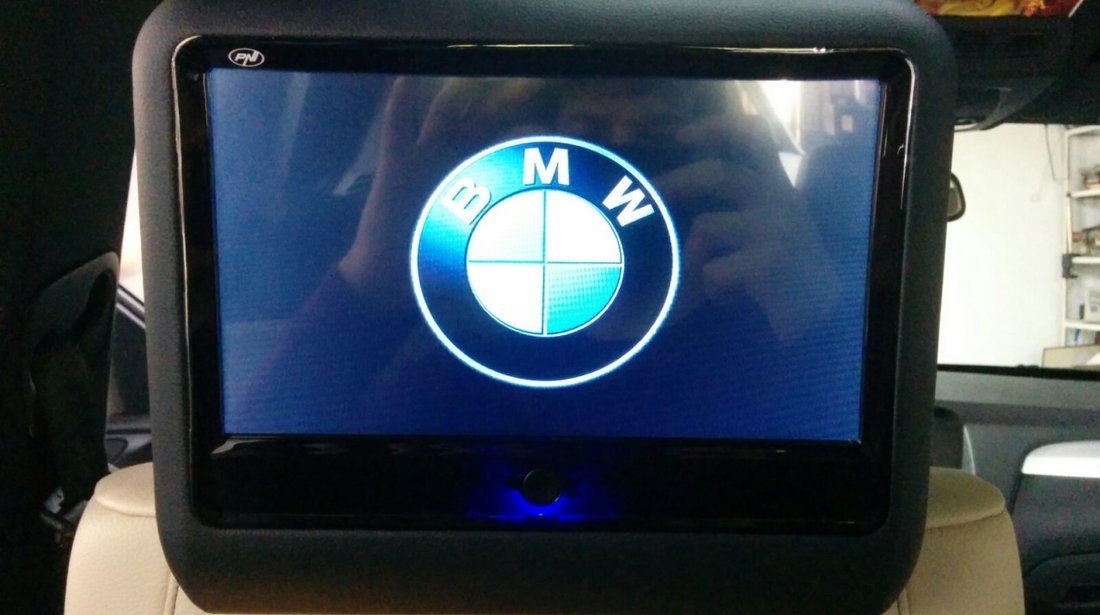 SET MONITOARE DE TETIERA BMW ECRAN 9'' TOUCHSCREEN DVD PLAYER SD USB PNI DB900 HD LOGO SELECTABIL