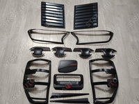 SET ORNAMENT EXTERIOR NEGRU MATTE PENTRU FORD RANGER T7 T8 2016-2022 MB [14-BUC]