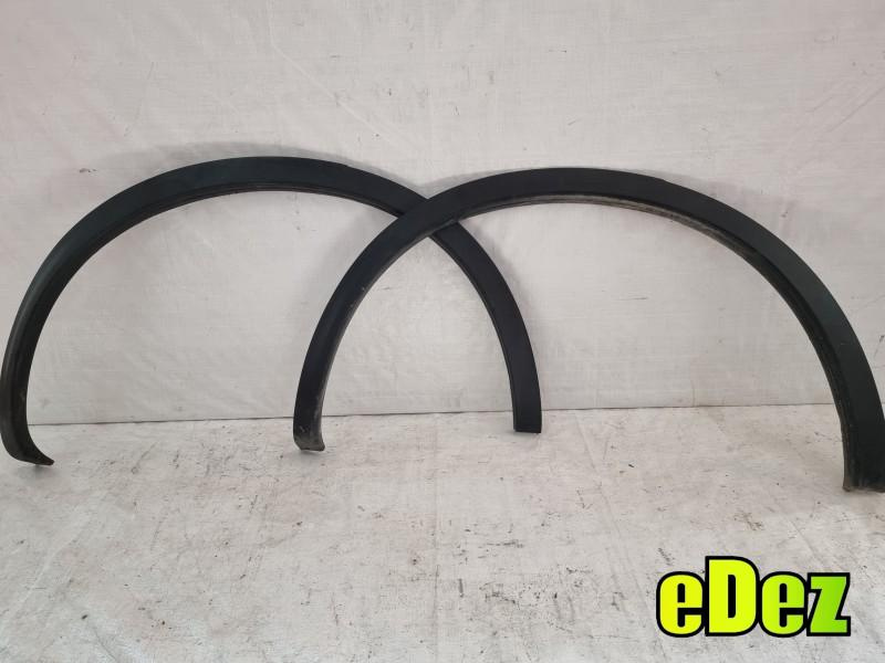 Set ornamente / bandouri aripa spate Nissan Qashqai facelift (2010-2013) [NJ10]