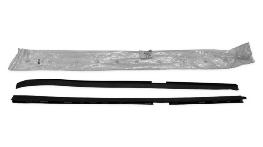 Set Ornamente Spoiler Bara Fata Dreapta + Stanga Oe Citroen C3 2 2009→ 7422G2