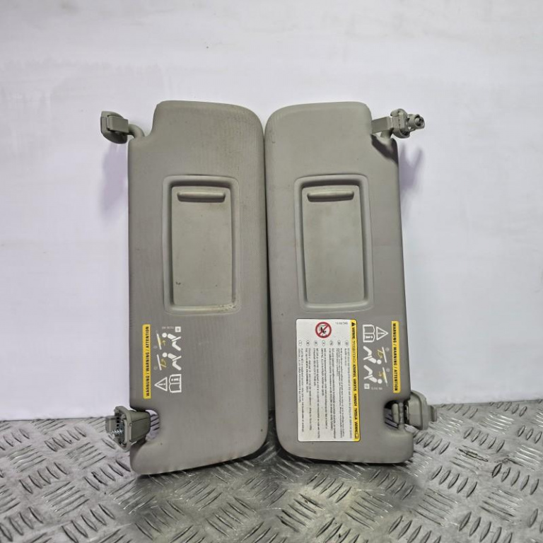 Set parasolar stanga dreapta fata Opel Zafira C Tourer facelift 2016-2019 13302543
