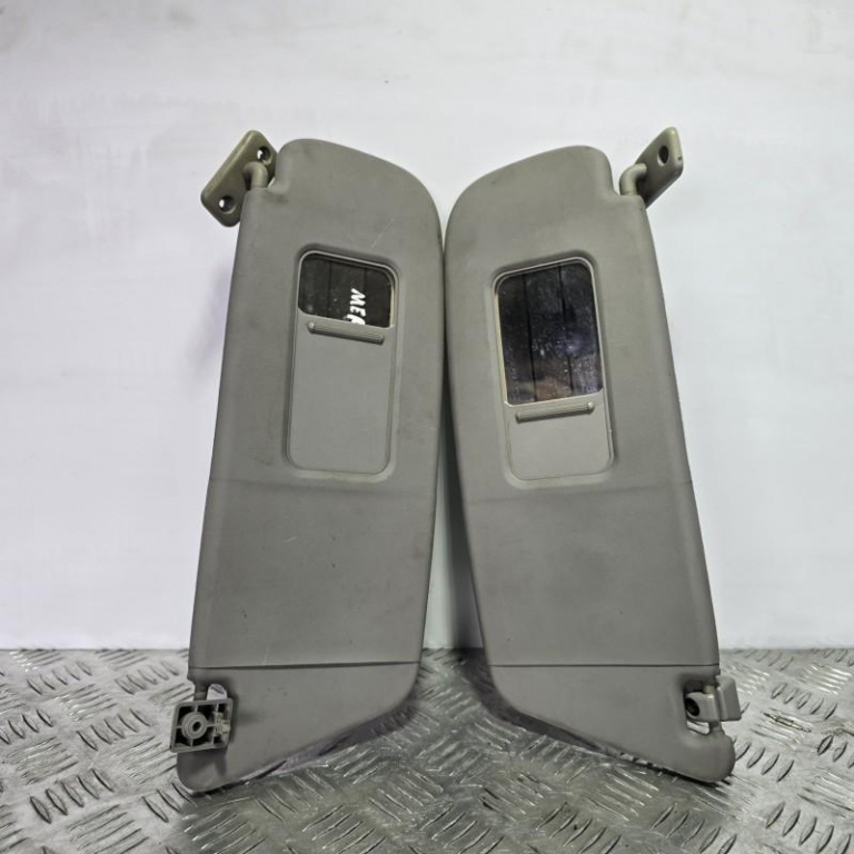 Set parasolar stanga dreapta Opel Corsa C 2000-2006