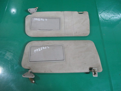 SET PARASOLARE STANGA - DREAPTA MITSUBISHI PAJERO SHOGUN III FAB. 1999 – 2007 ⭐⭐⭐⭐⭐