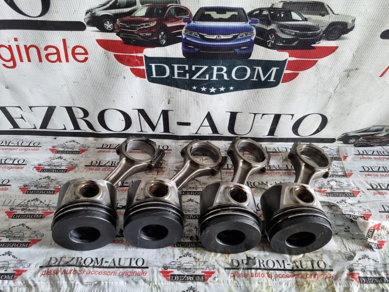 Set pistoane VW Golf V 2.0 TDI 140 cai motor BKD