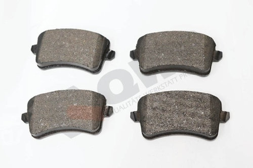 Set placute frana,frana disc AUDI Q5 (8R) (2008 - 2016) QWP WBP702 piesa NOUA